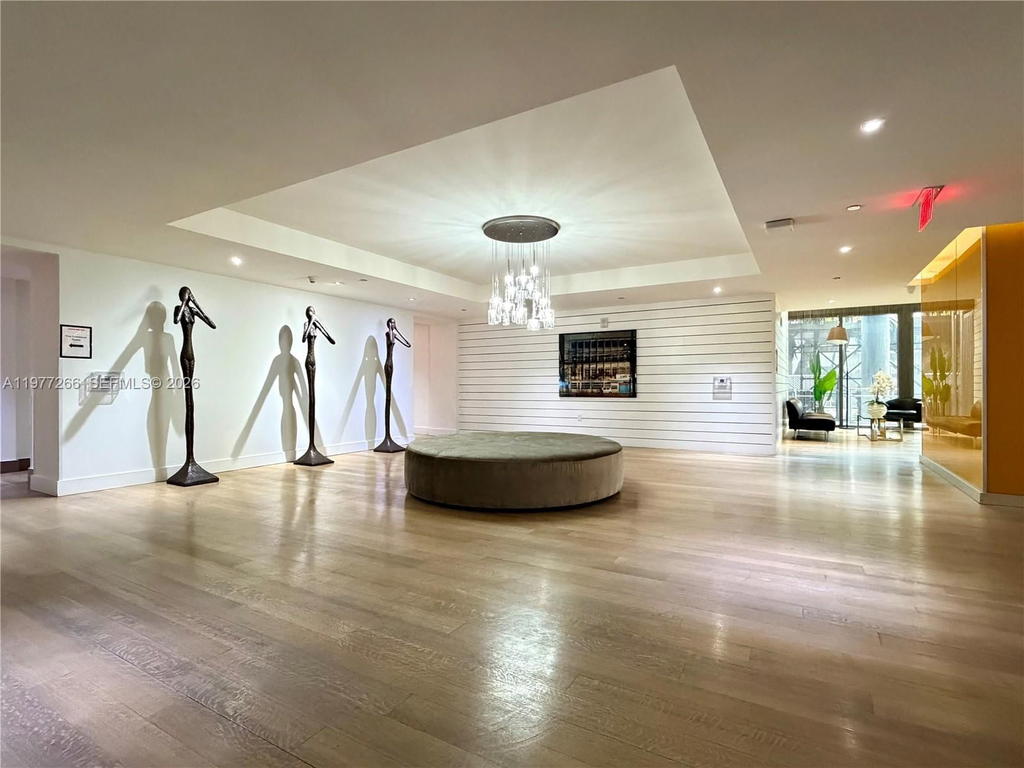 Real estate property located at 201 17th Rd #304, Miami-dade, Cassa Brickell Condo, Miami, FL