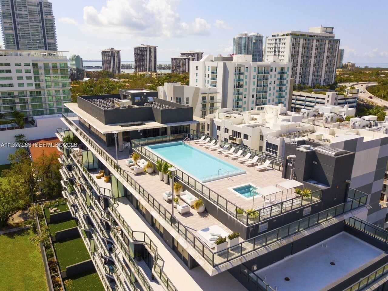 Real estate property located at 201 17th Rd #304, Miami-dade, Cassa Brickell Condo, Miami, FL