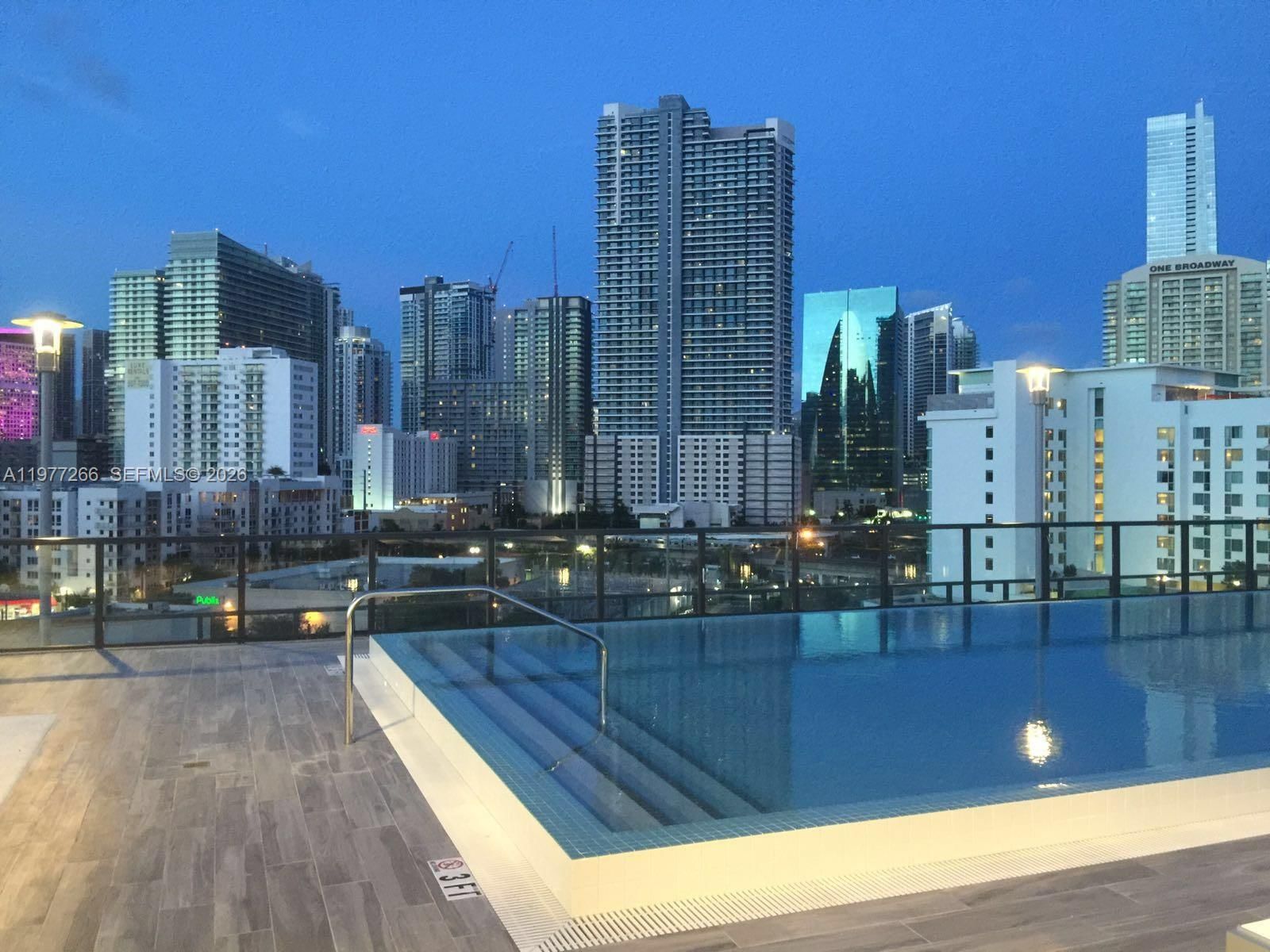 Real estate property located at 201 17th Rd #304, Miami-dade, Cassa Brickell Condo, Miami, FL
