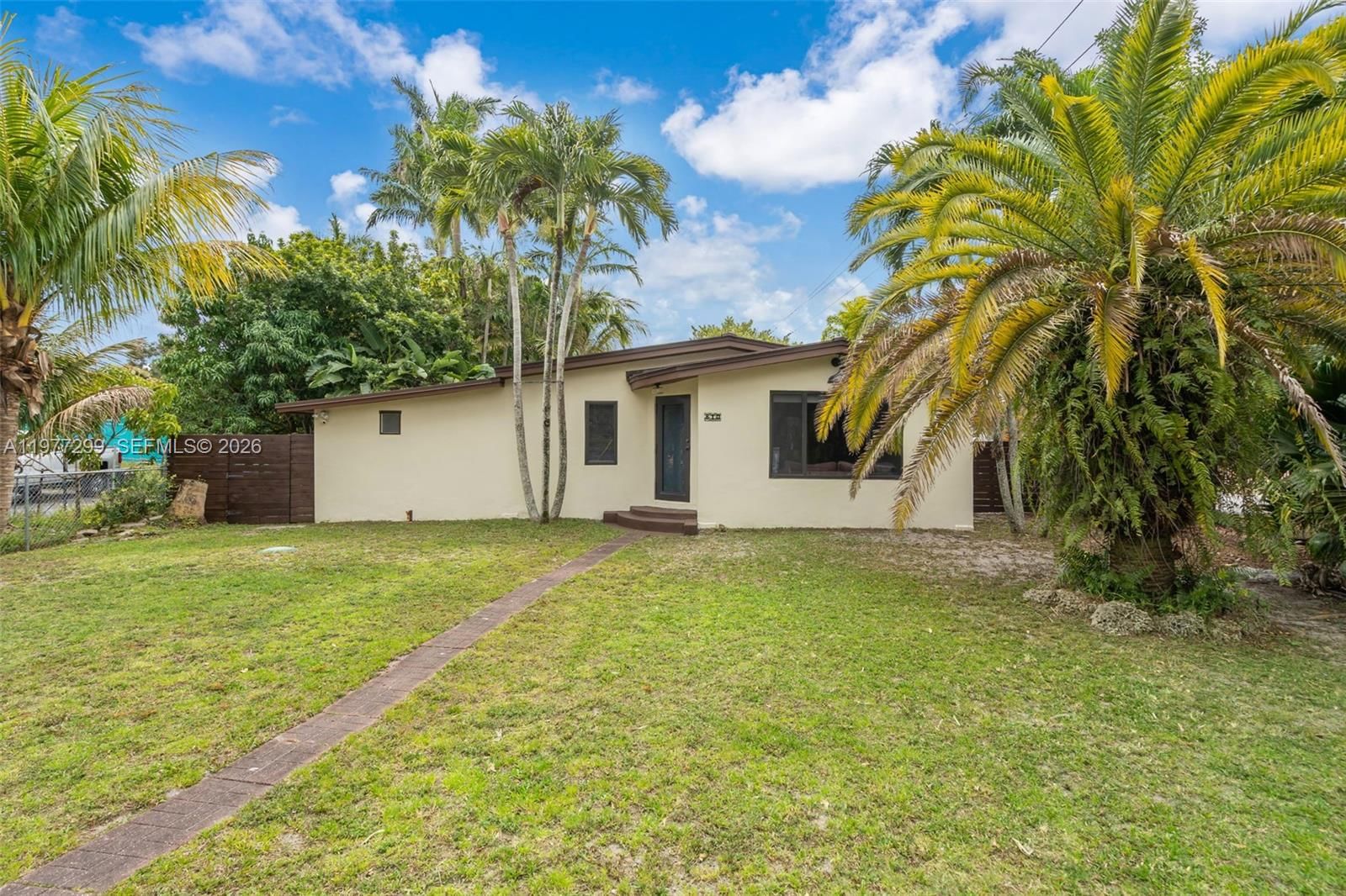 Real estate property located at 810 149th St, Miami-dade, North Miami, Miami, FL