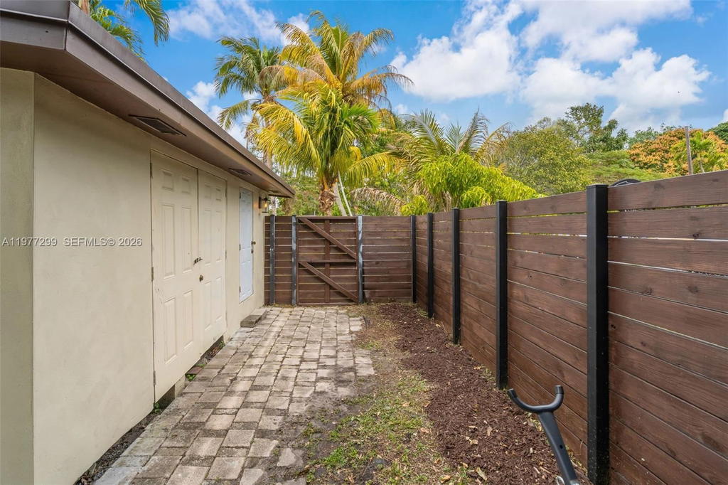 Real estate property located at 810 149th St, Miami-dade, North Miami, Miami, FL