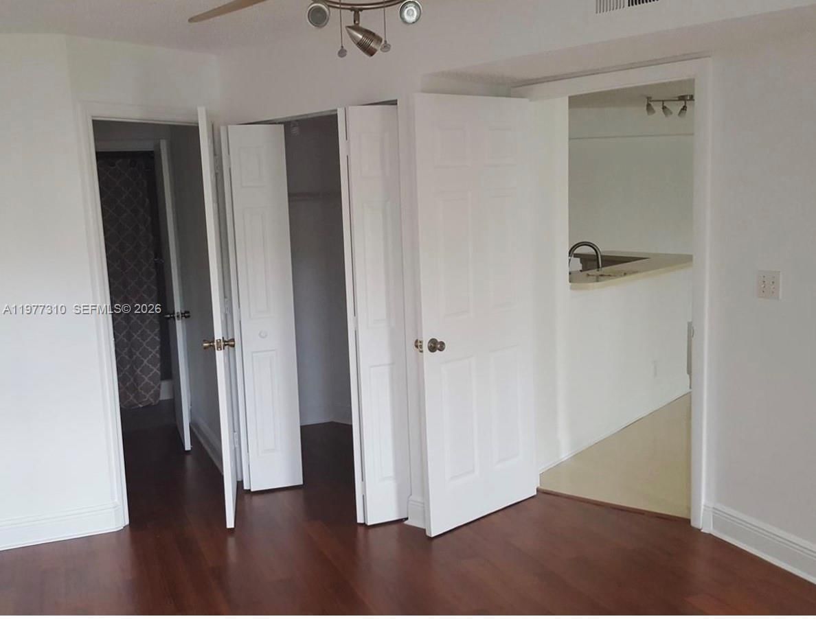 Real estate property located at 9999 Summerbreeze Dr #420, Broward, Summerbreeze Condo, Sunrise, FL