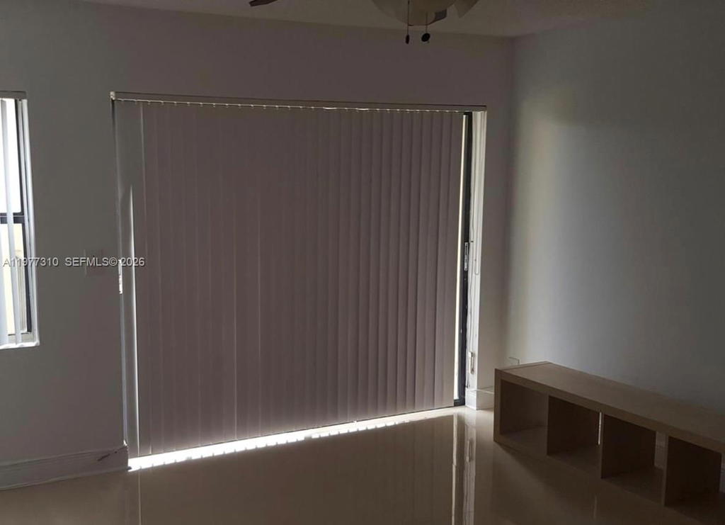Real estate property located at 9999 Summerbreeze Dr #420, Broward, Summerbreeze Condo, Sunrise, FL