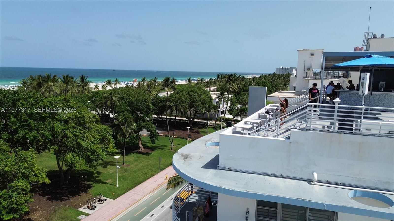 Real estate property located at 1052 Ocean Dr C407, Miami-dade, The Strand On Ocean Drive, Miami Beach, FL