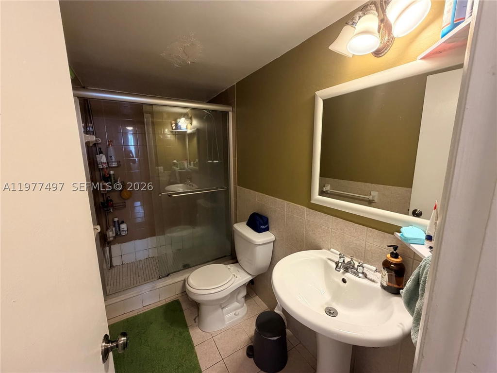 Real estate property located at 1470 123rd St A1116, Miami-dade, Greenwich Ph I Condo, North Miami, FL