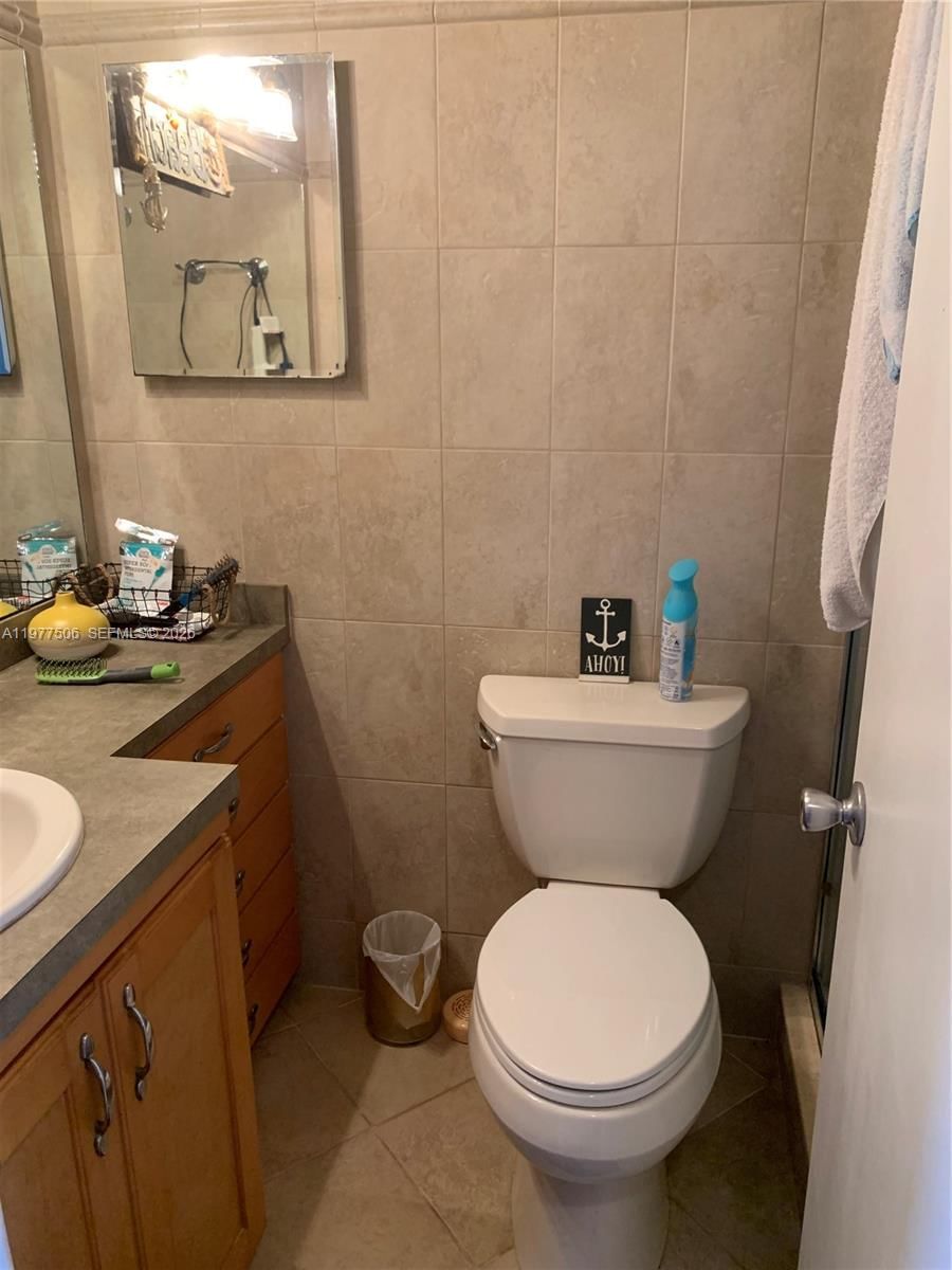 Real estate property located at 322 Taylor St #2D, Broward, President Co-op, Hollywood, FL
