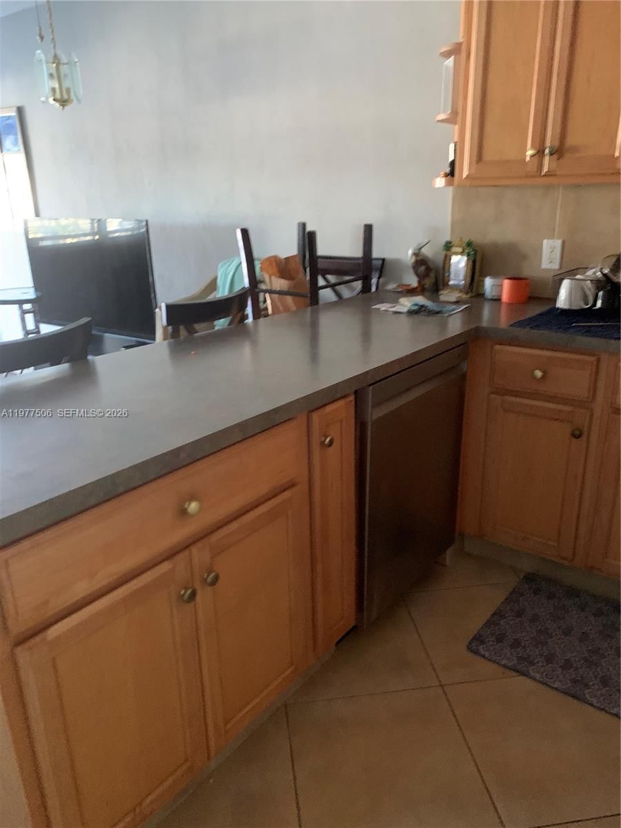 Real estate property located at 322 Taylor St #2D, Broward, President Co-op, Hollywood, FL
