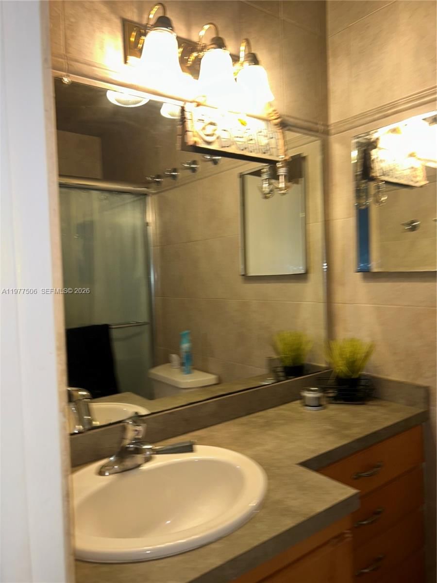 Real estate property located at 322 Taylor St #2D, Broward, President Co-op, Hollywood, FL