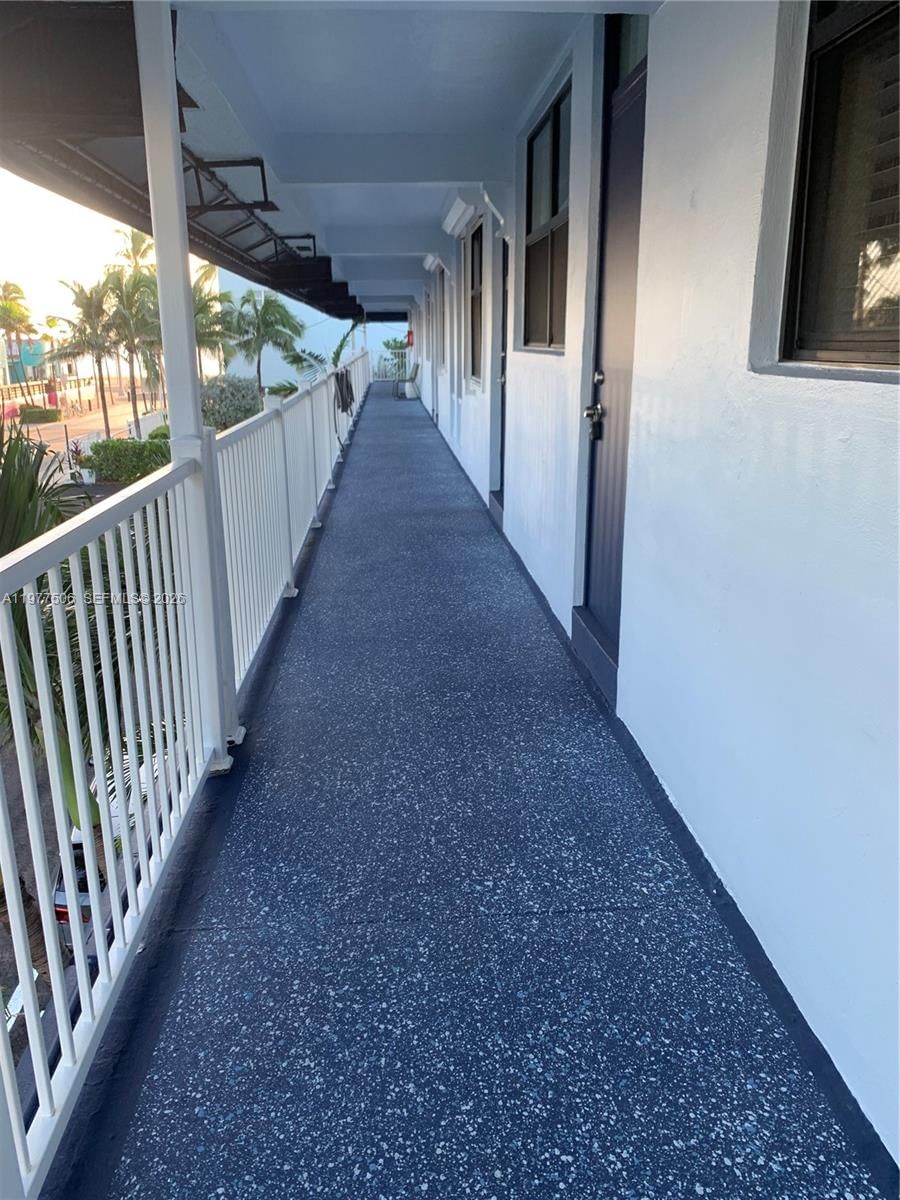 Real estate property located at 322 Taylor St #2D, Broward, President Co-op, Hollywood, FL