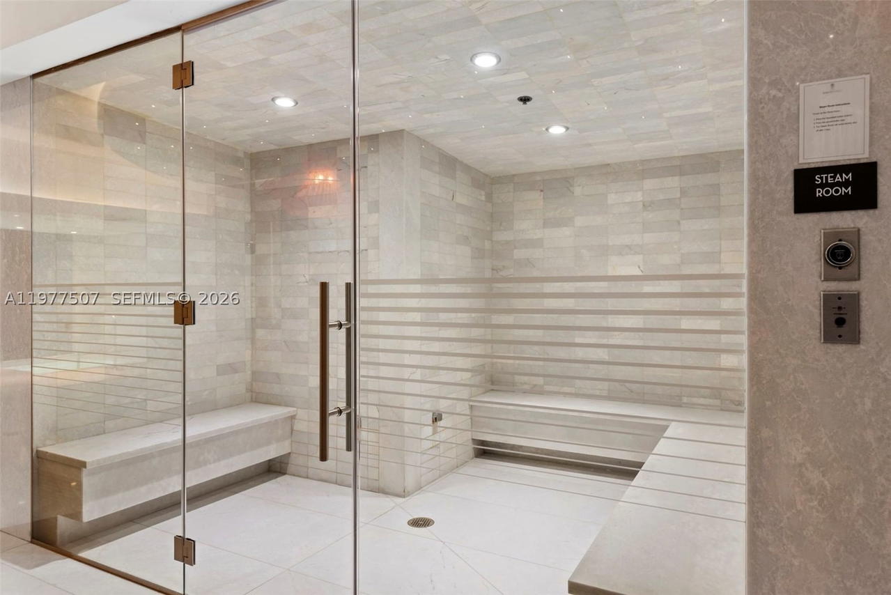 Real estate property located at 1010 Brickell Ave #3610, Miami-dade, 1010 Brickell Condo, Miami, FL
