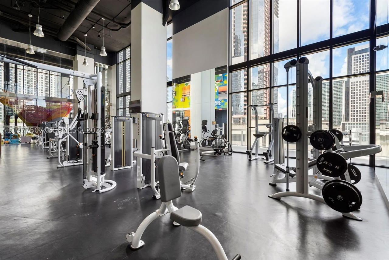 Real estate property located at 1010 Brickell Ave #3610, Miami-dade, 1010 Brickell Condo, Miami, FL