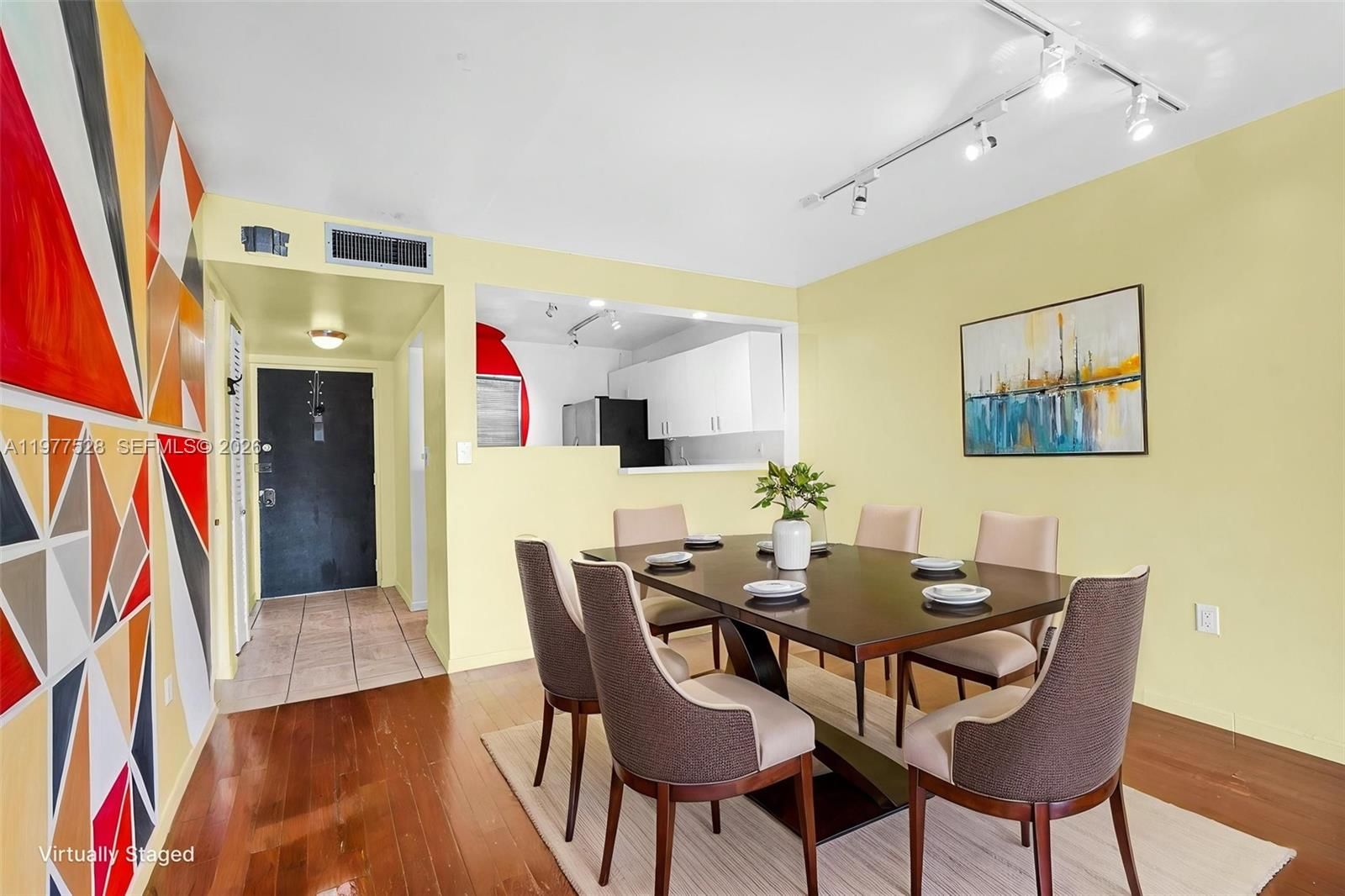 Real estate property located at 950 Euclid Ave #306, Miami-dade, Eastview Villas, Miami Beach, FL