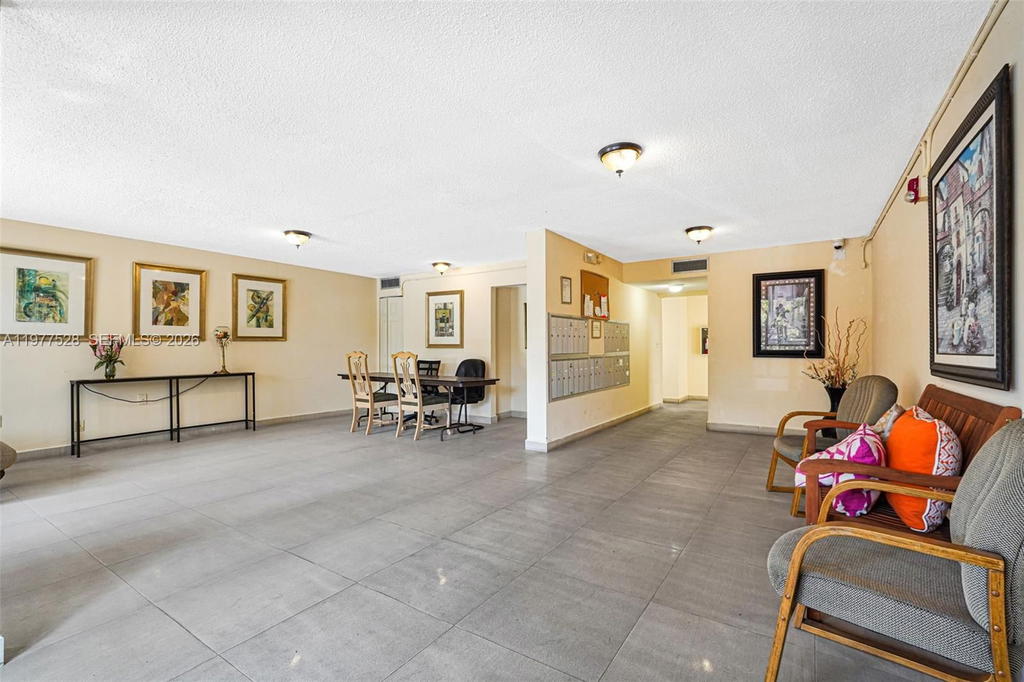 Real estate property located at 950 Euclid Ave #306, Miami-dade, Eastview Villas, Miami Beach, FL