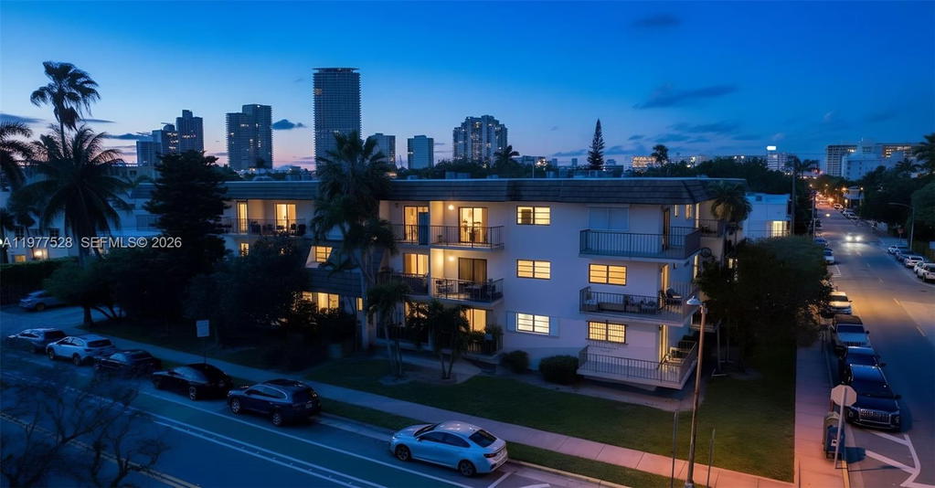Real estate property located at 950 Euclid Ave #306, Miami-dade, Eastview Villas, Miami Beach, FL