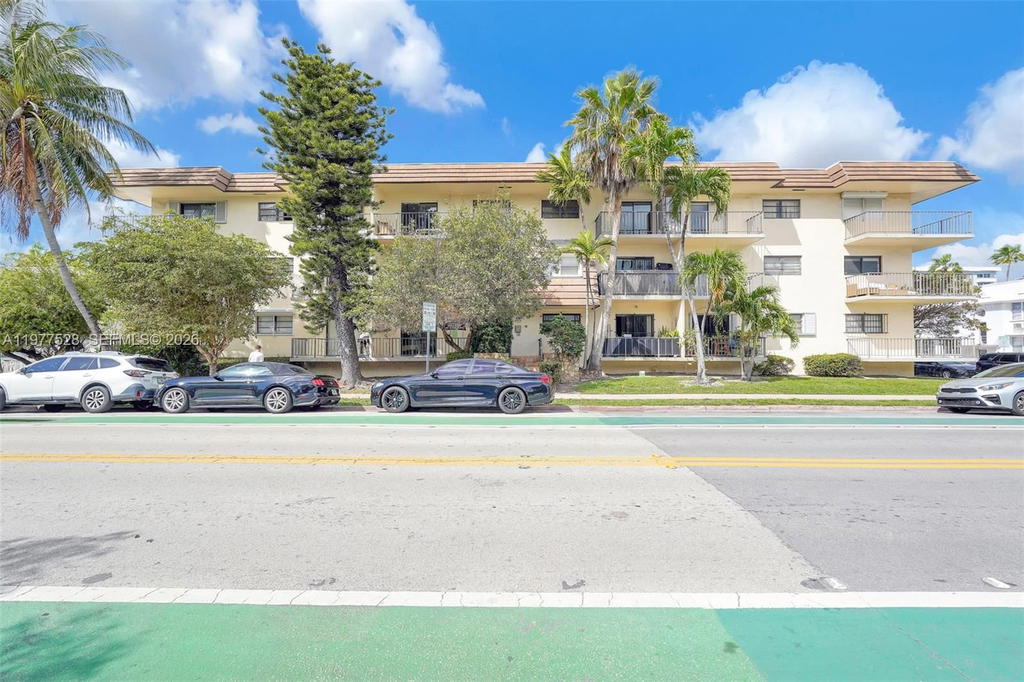 Real estate property located at 950 Euclid Ave #306, Miami-dade, Eastview Villas, Miami Beach, FL