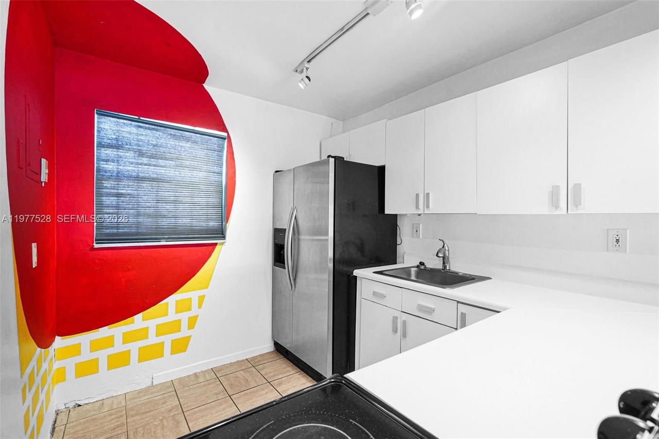 Real estate property located at 950 Euclid Ave #306, Miami-dade, Eastview Villas, Miami Beach, FL