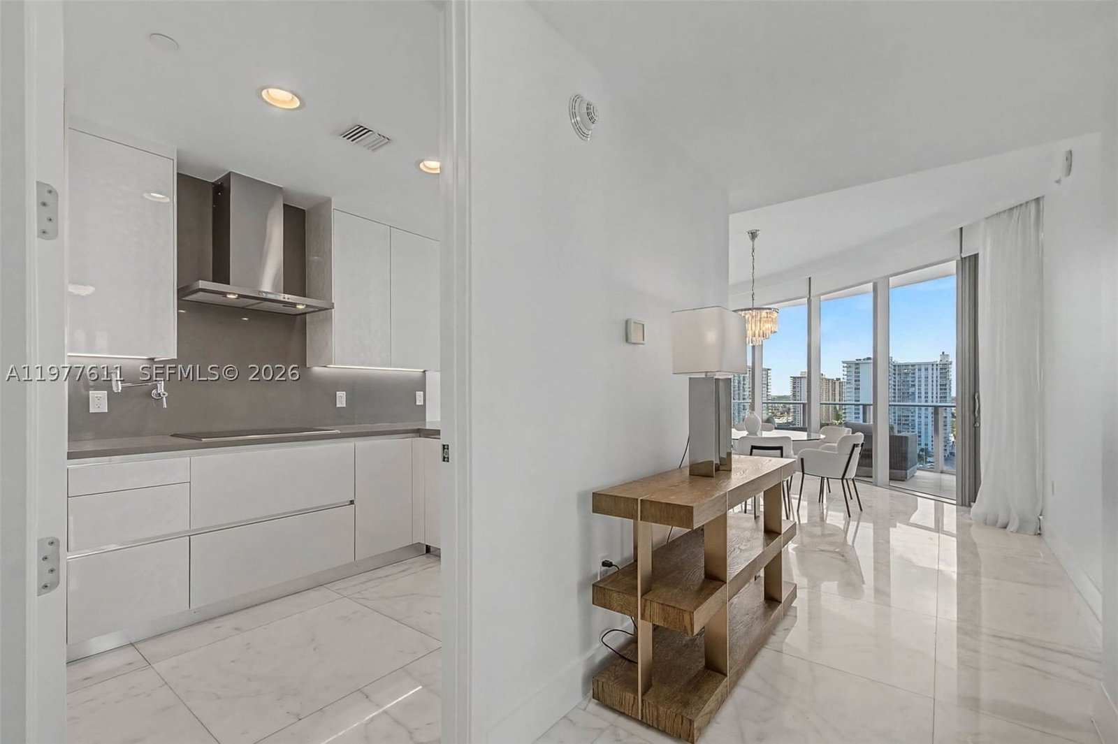 Real estate property located at 17475 Collins Ave #904, Miami-dade, Chateau Beach, Miami Beach, FL