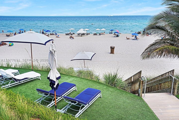 Real estate property located at 17475 Collins Ave #904, Miami-dade, Chateau Beach, Miami Beach, FL