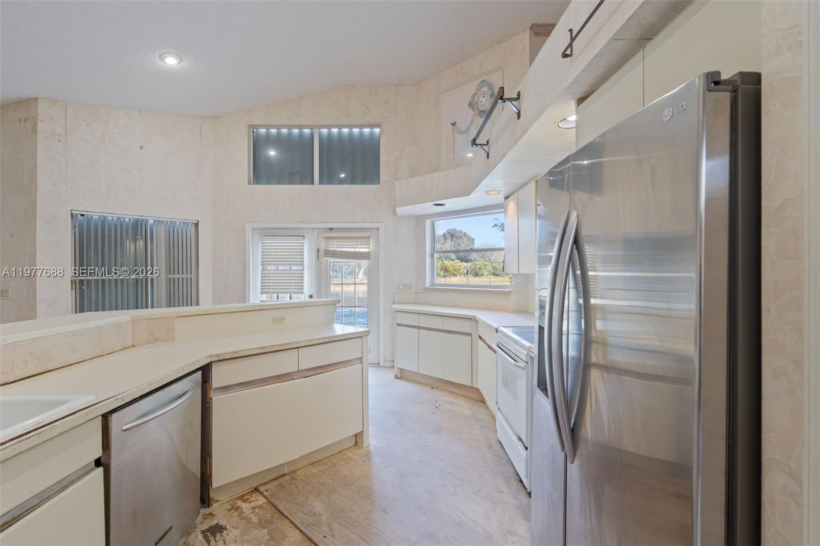 Real estate property located at 10784 Avenida Santa Ana, Palm Beach, Tract C Of Mission Bay, Boca Raton, FL