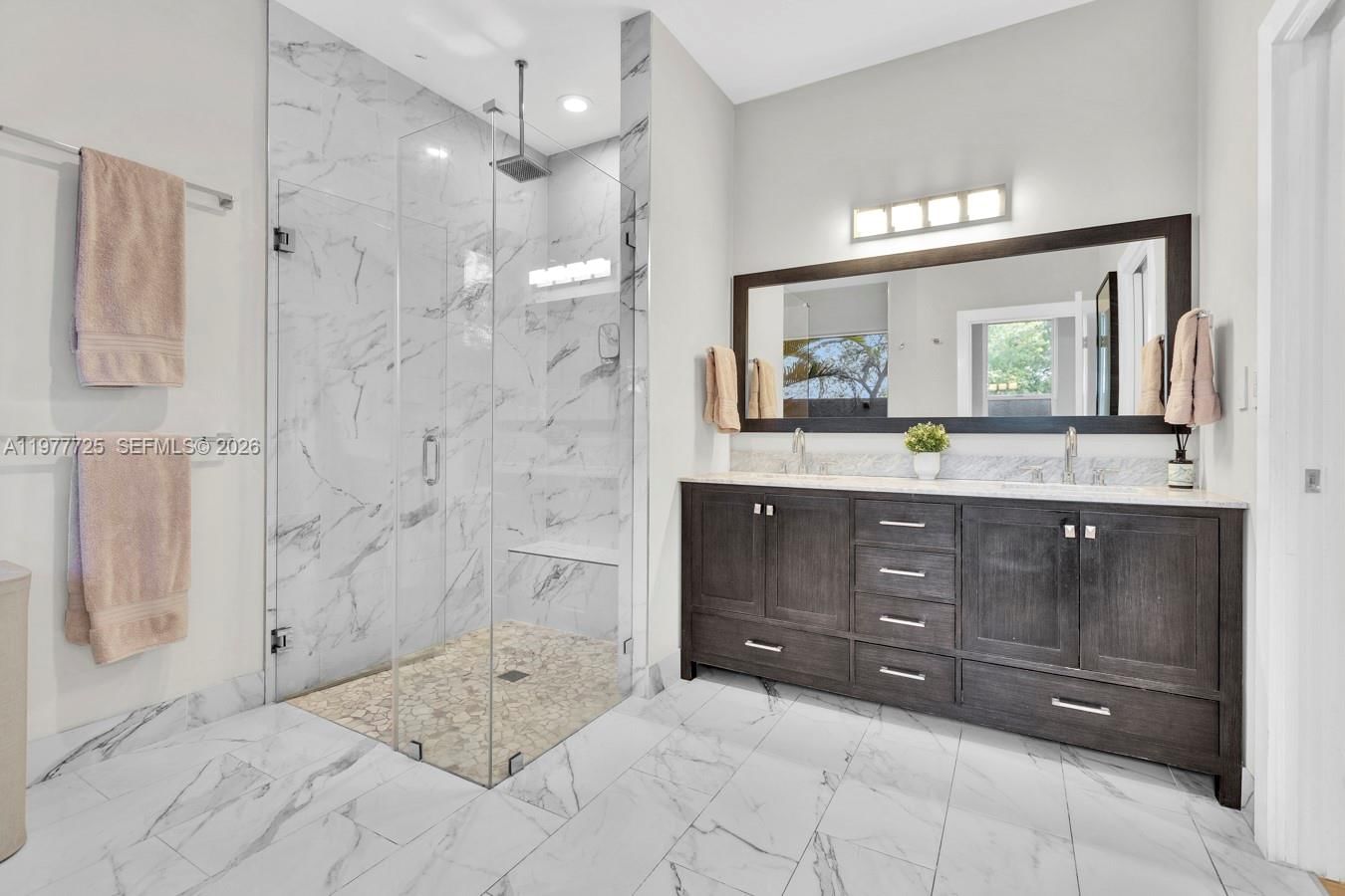 Real estate property located at 1202 Manor Dr S, Broward, Country Isles, Weston, FL