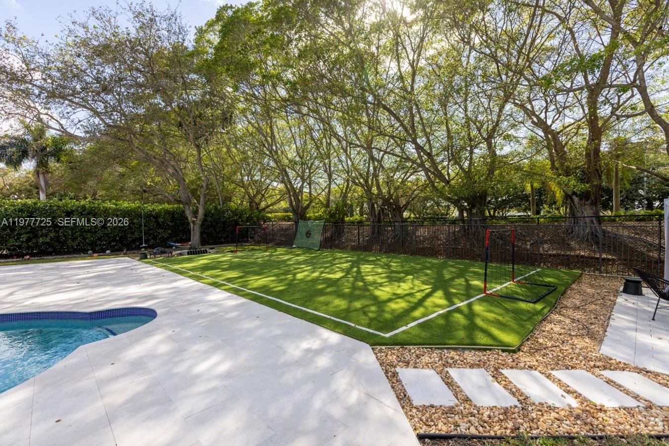 Real estate property located at 1202 Manor Dr S, Broward, Country Isles, Weston, FL