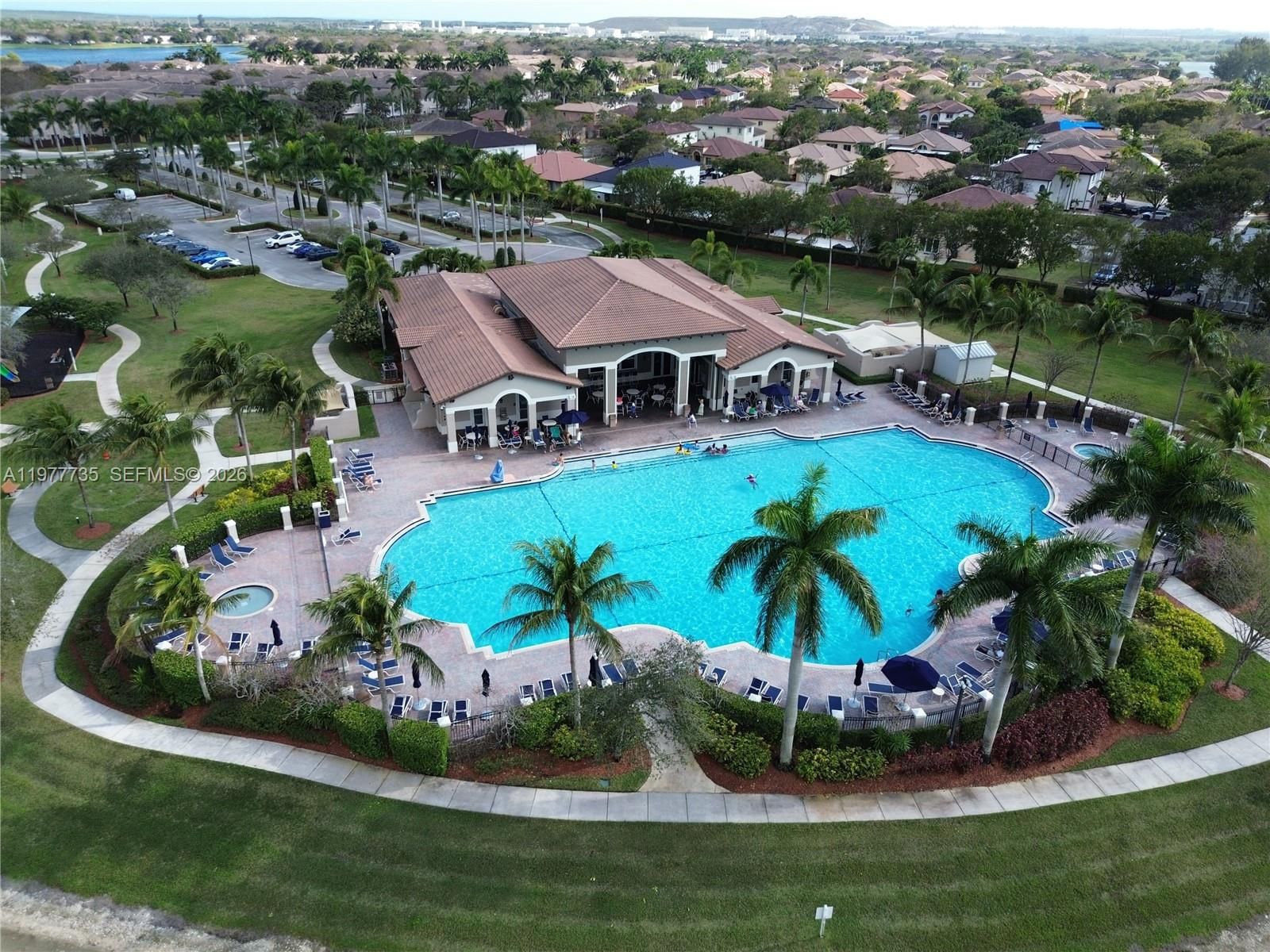 Real estate property located at 9207 227th St #3, Miami-dade, The Shores Condo No 2, Cutler Bay, FL