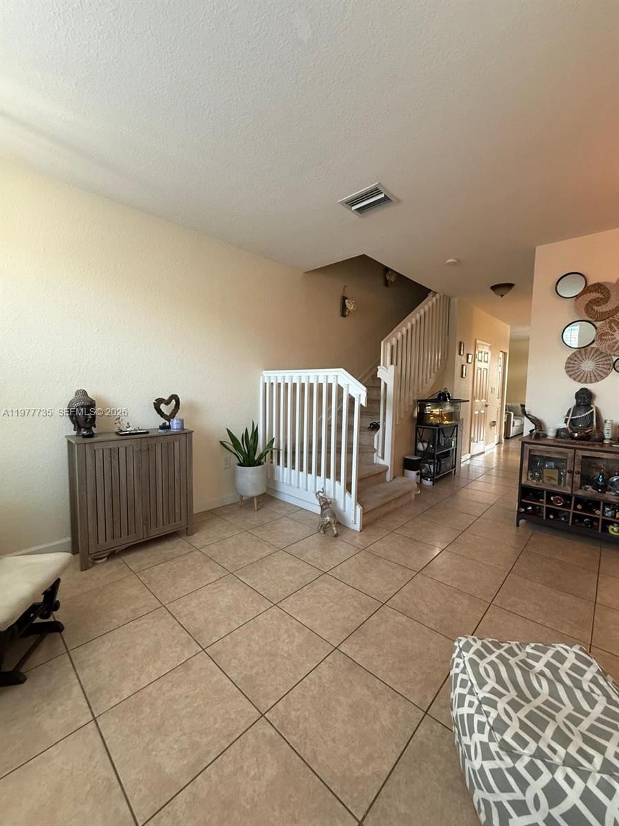 Real estate property located at 9207 227th St #3, Miami-dade, The Shores Condo No 2, Cutler Bay, FL