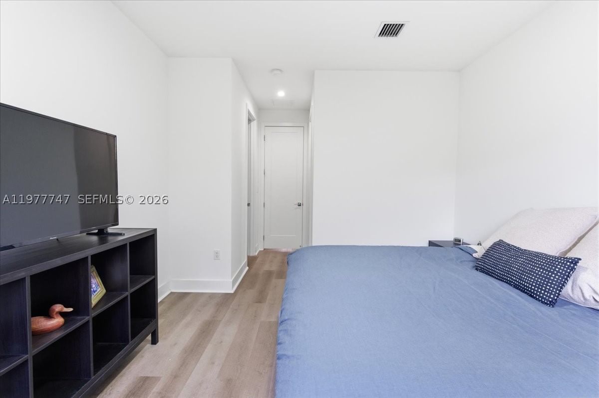 Real estate property located at 4395 80th Ct, Miami-dade, Canarias East, Doral, FL