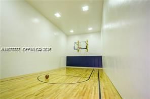 Real estate property located at 5555 Collins Ave #15W, Miami-dade, Oceanside Plaza Condo, Miami Beach, FL