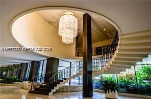 Real estate property located at 5555 Collins Ave #15W, Miami-dade, Oceanside Plaza Condo, Miami Beach, FL