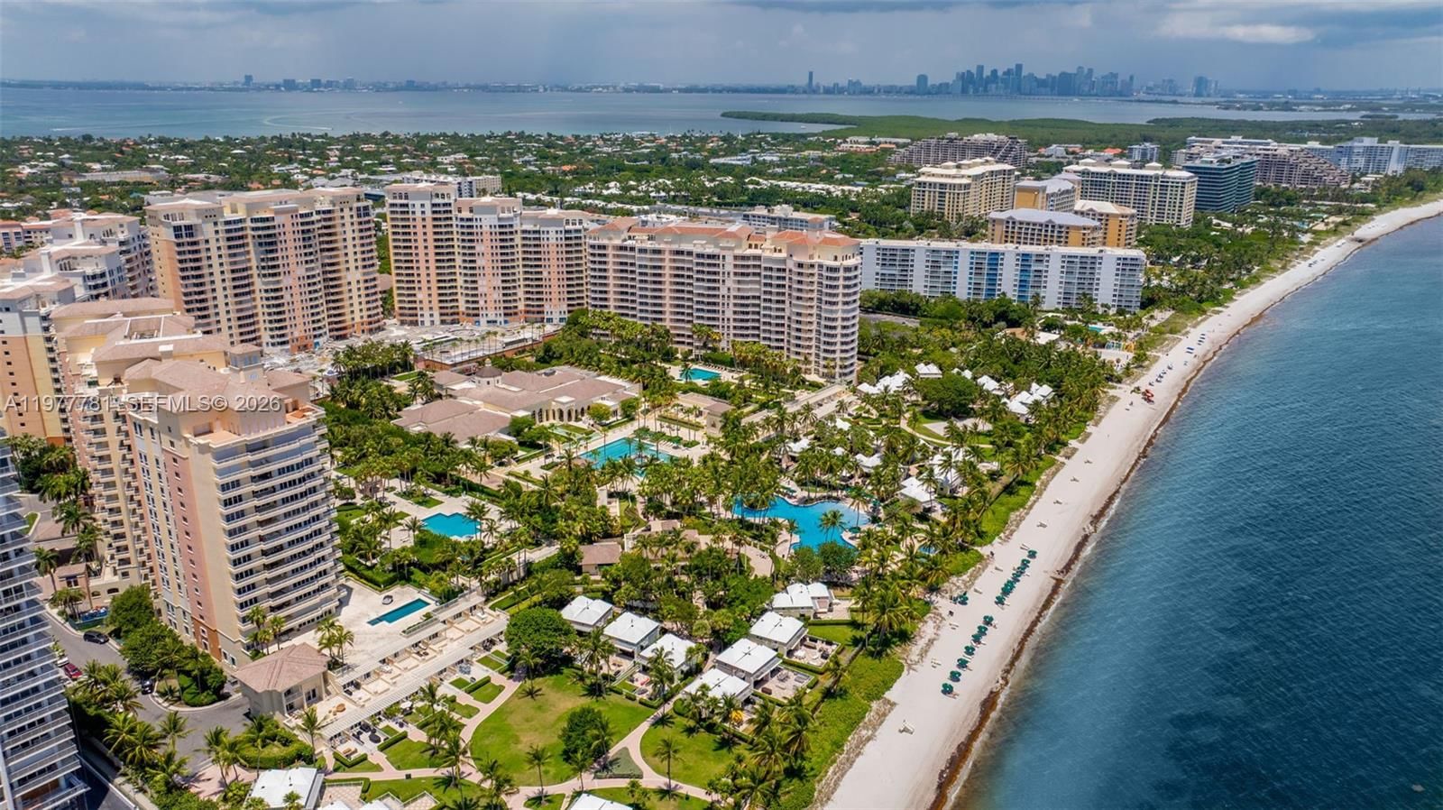 Real estate property located at 733 Crandon Blvd #405, Miami-dade, Lake Villa Two Condo, Key Biscayne, FL