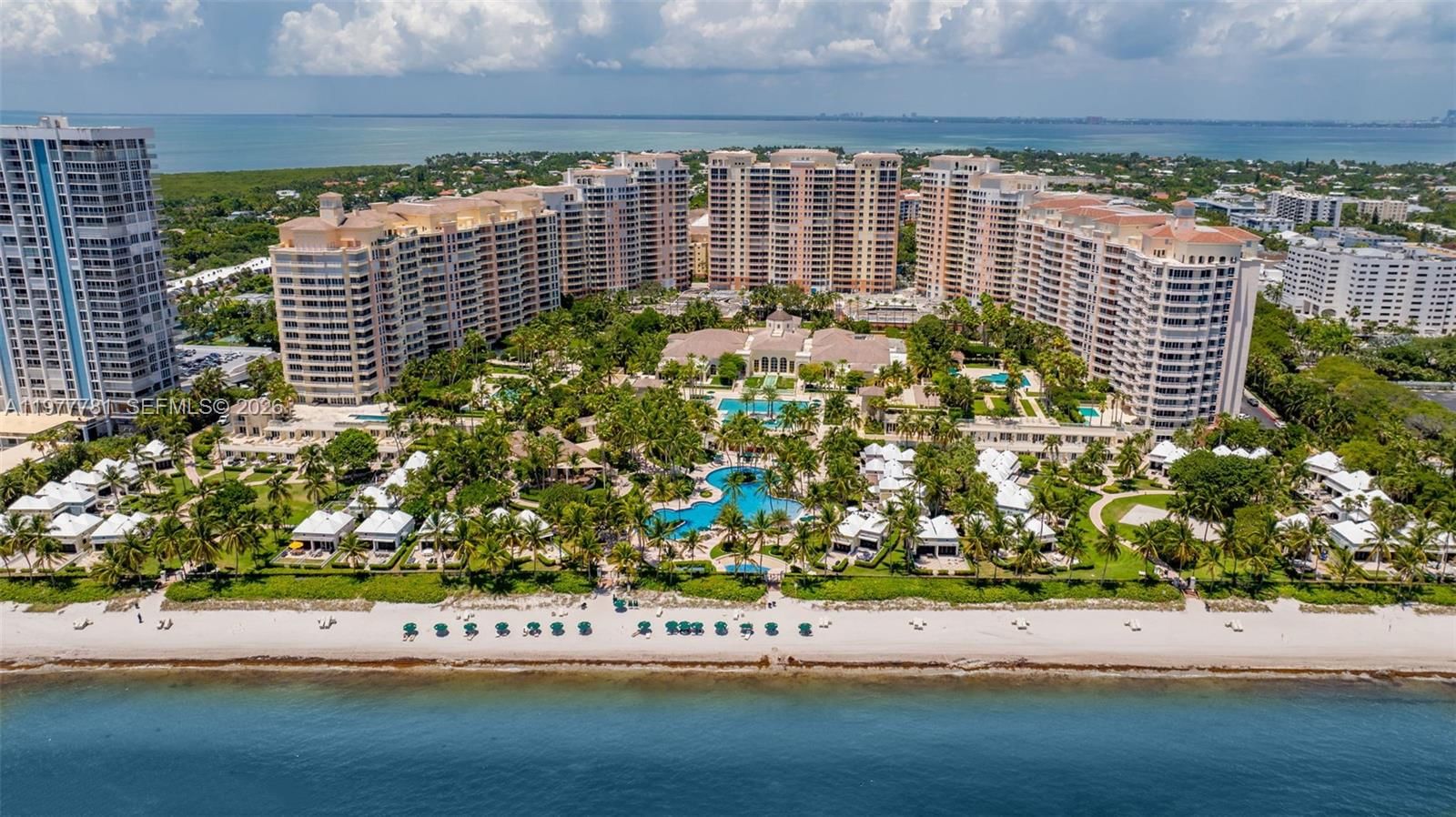 Real estate property located at 733 Crandon Blvd #405, Miami-dade, Lake Villa Two Condo, Key Biscayne, FL
