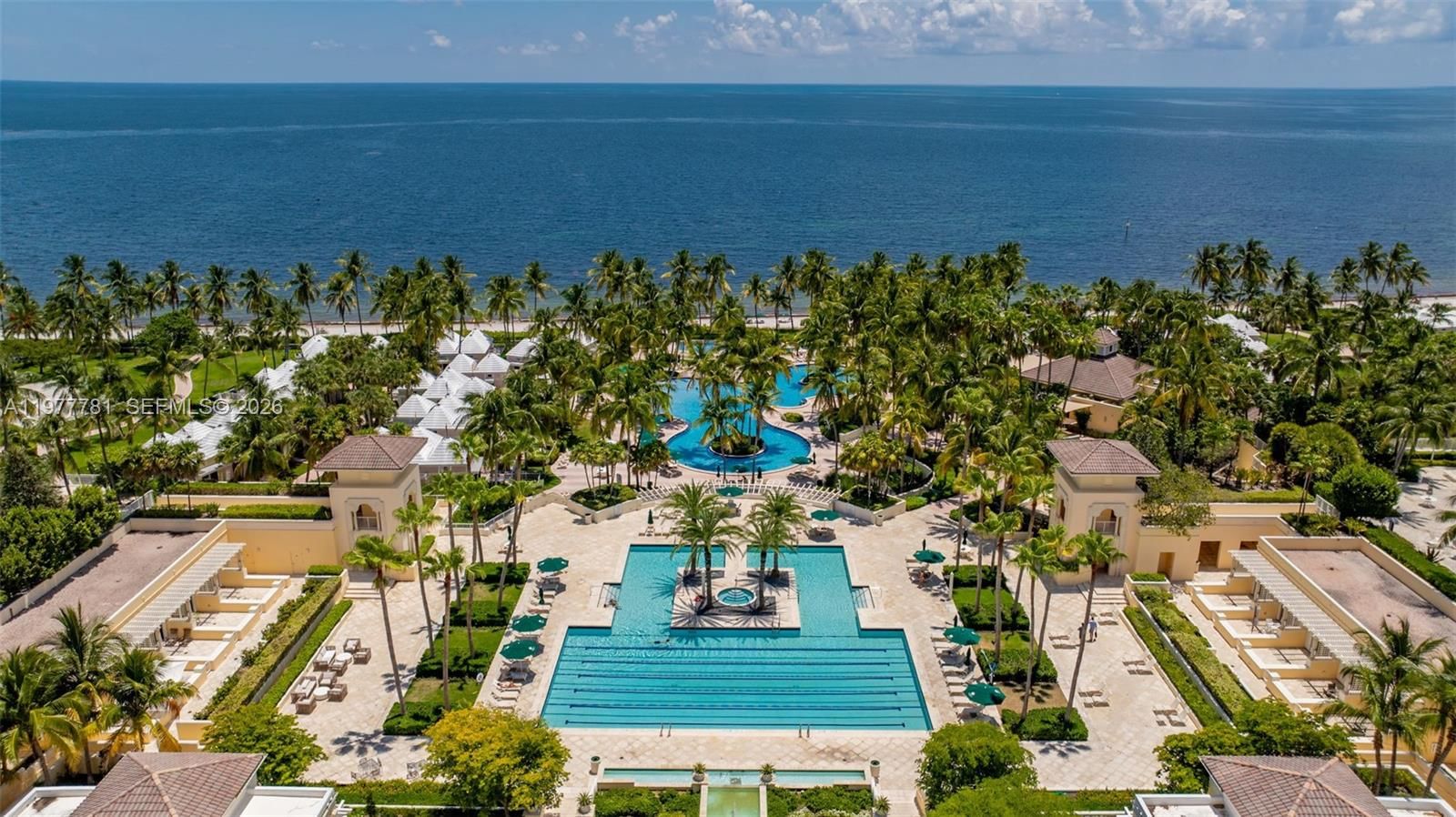 Real estate property located at 733 Crandon Blvd #405, Miami-dade, Lake Villa Two Condo, Key Biscayne, FL