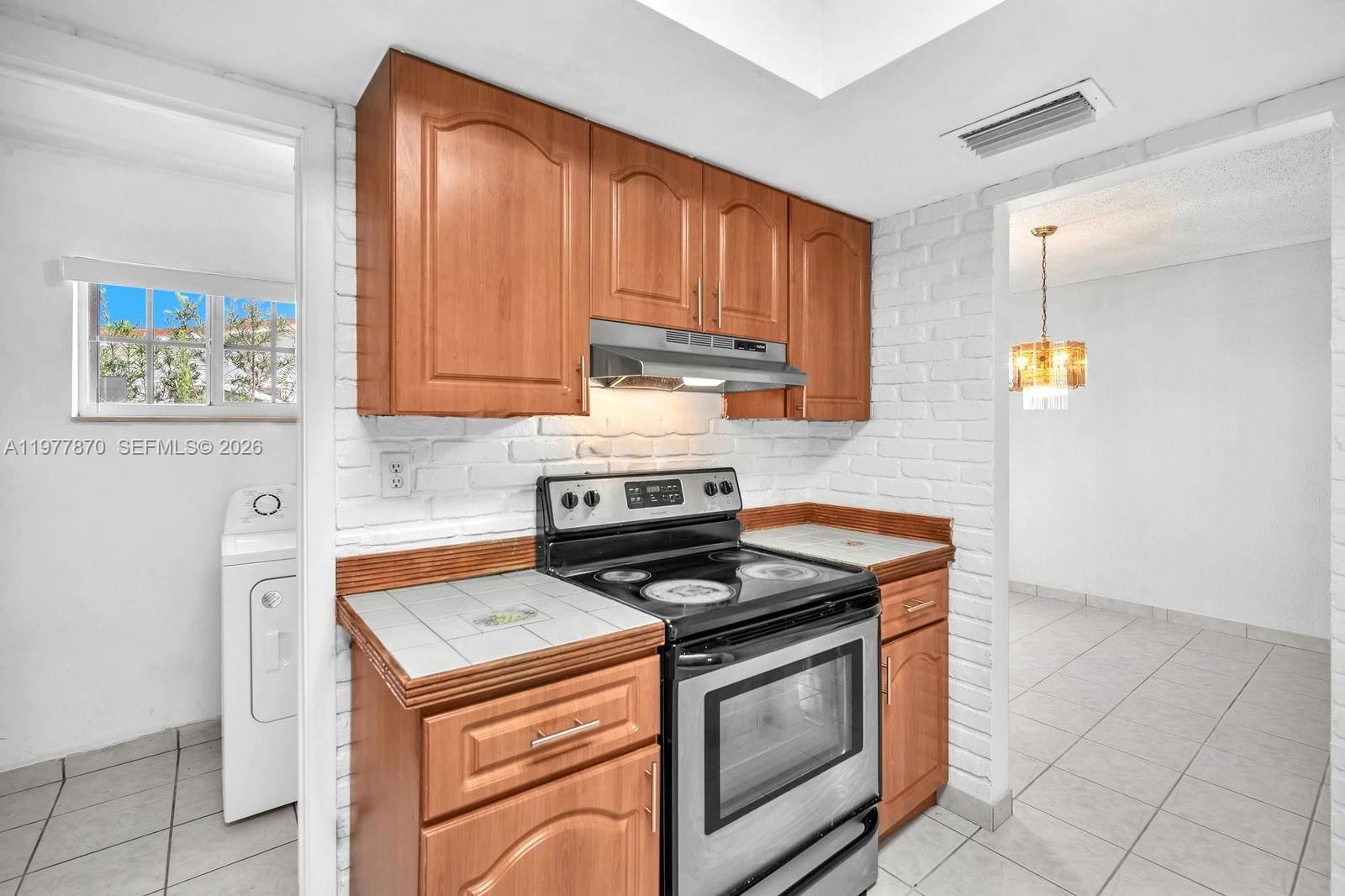 Real estate property located at 2030 91st Ter, Broward, University Heights, Pembroke Pines, FL