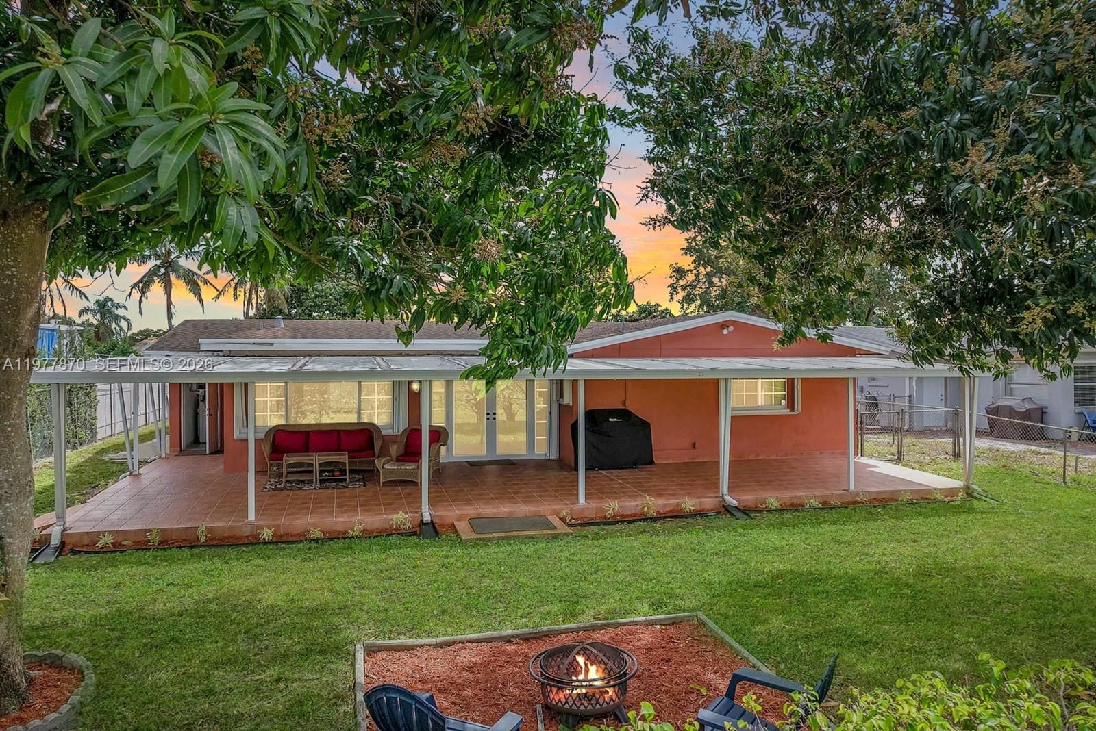 Real estate property located at 2030 91st Ter, Broward, University Heights, Pembroke Pines, FL