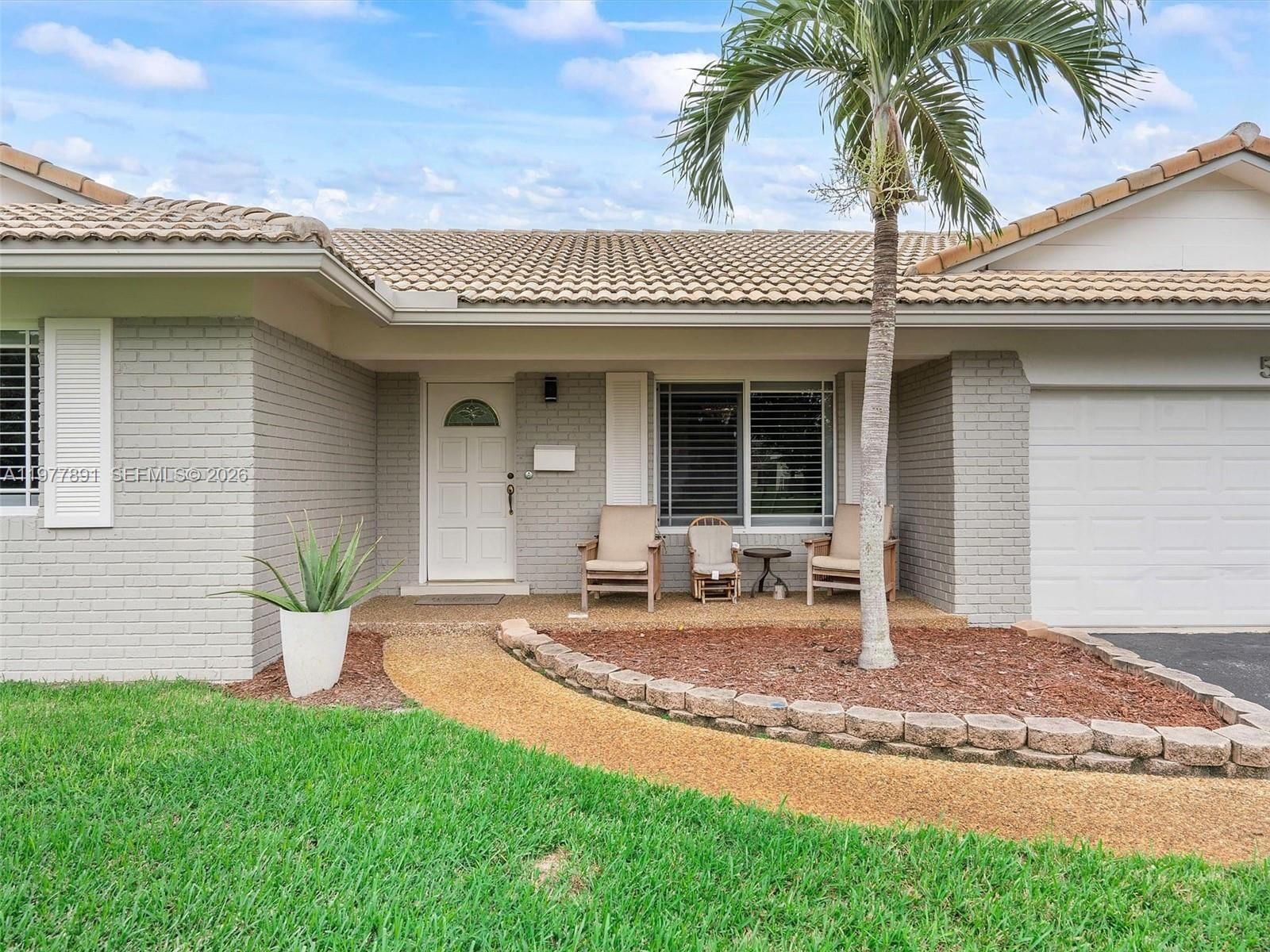 Real estate property located at 5620 9th St, Broward, Plantation Park Lakesites, Plantation, FL