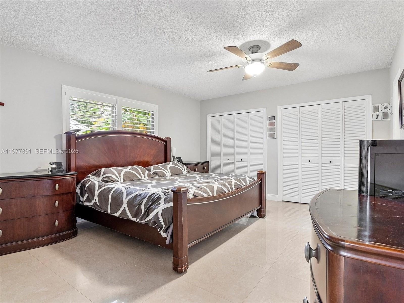 Real estate property located at 5620 9th St, Broward, Plantation Park Lakesites, Plantation, FL