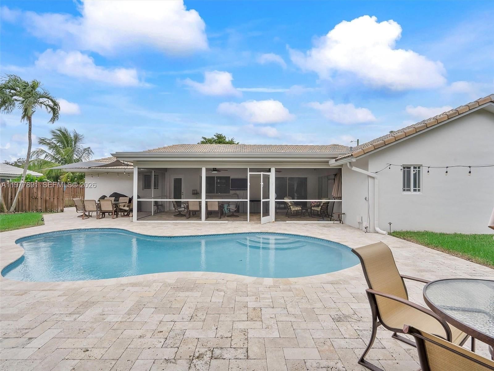 Real estate property located at 5620 9th St, Broward, Plantation Park Lakesites, Plantation, FL