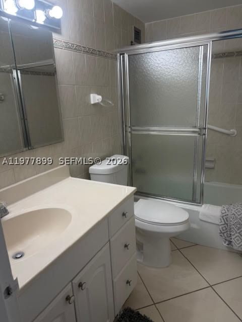 Real estate property located at 5601 Collins Ave #505, Miami-dade, The Pavilion Condo, Miami Beach, FL