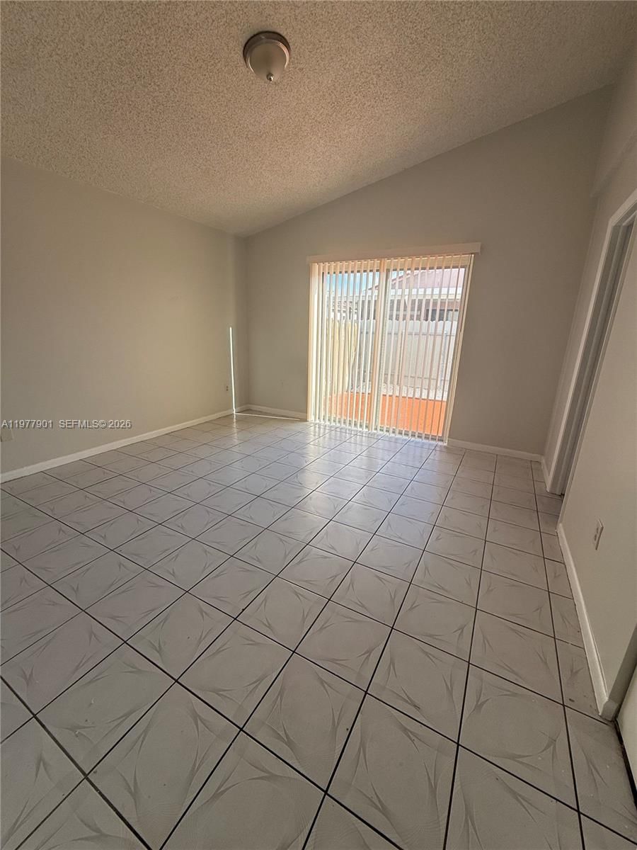 Real estate property located at 2566 73rd Pl, Miami-dade, 1st Addn To Alameda Jardi, Hialeah, FL