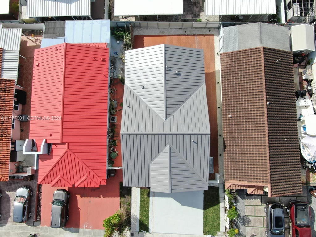 Real estate property located at 2566 73rd Pl, Miami-dade, 1st Addn To Alameda Jardi, Hialeah, FL