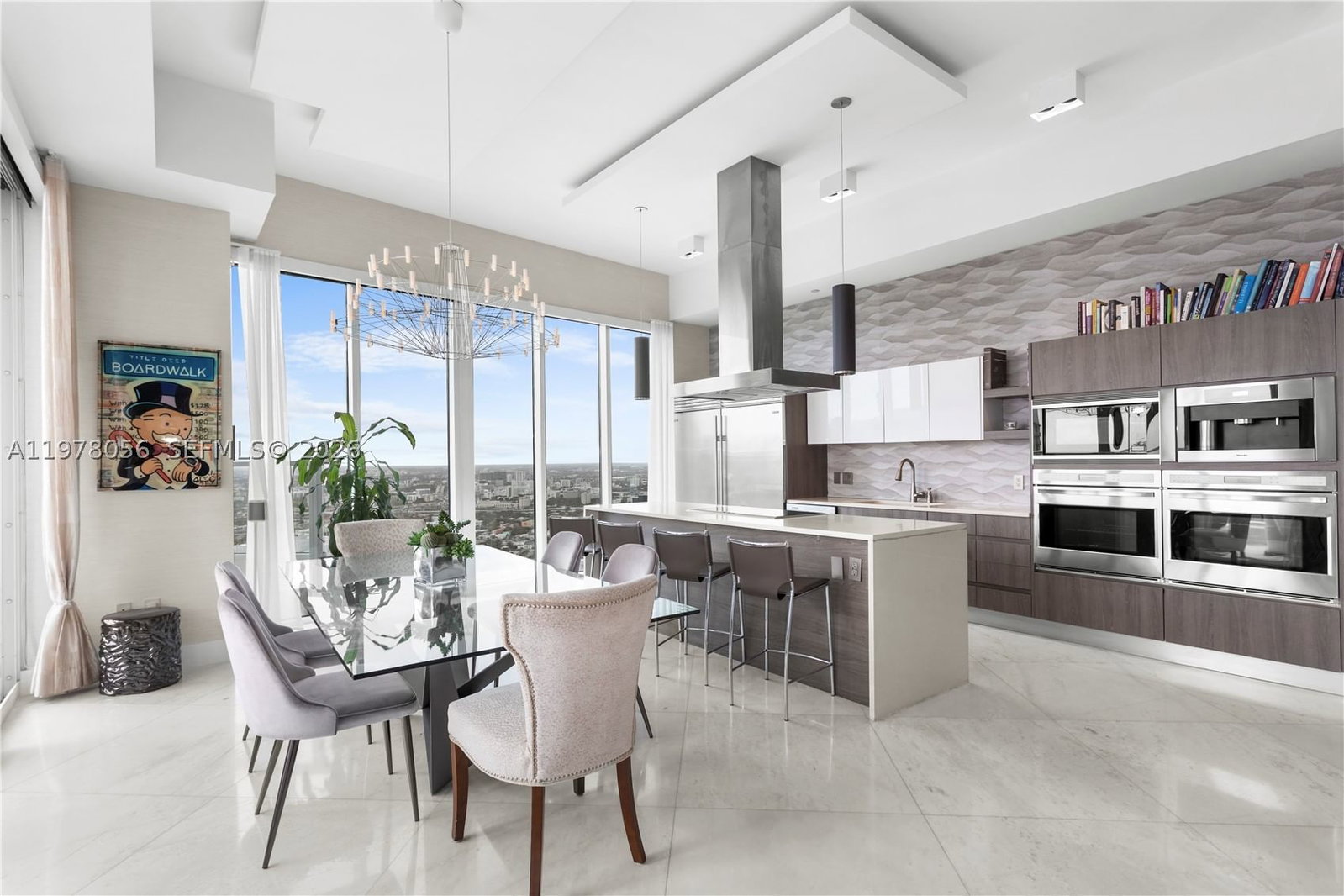 Real estate property located at 2020 Bayshore Dr PH 4702, Miami-dade, Paramount Bay Condo, Miami, FL