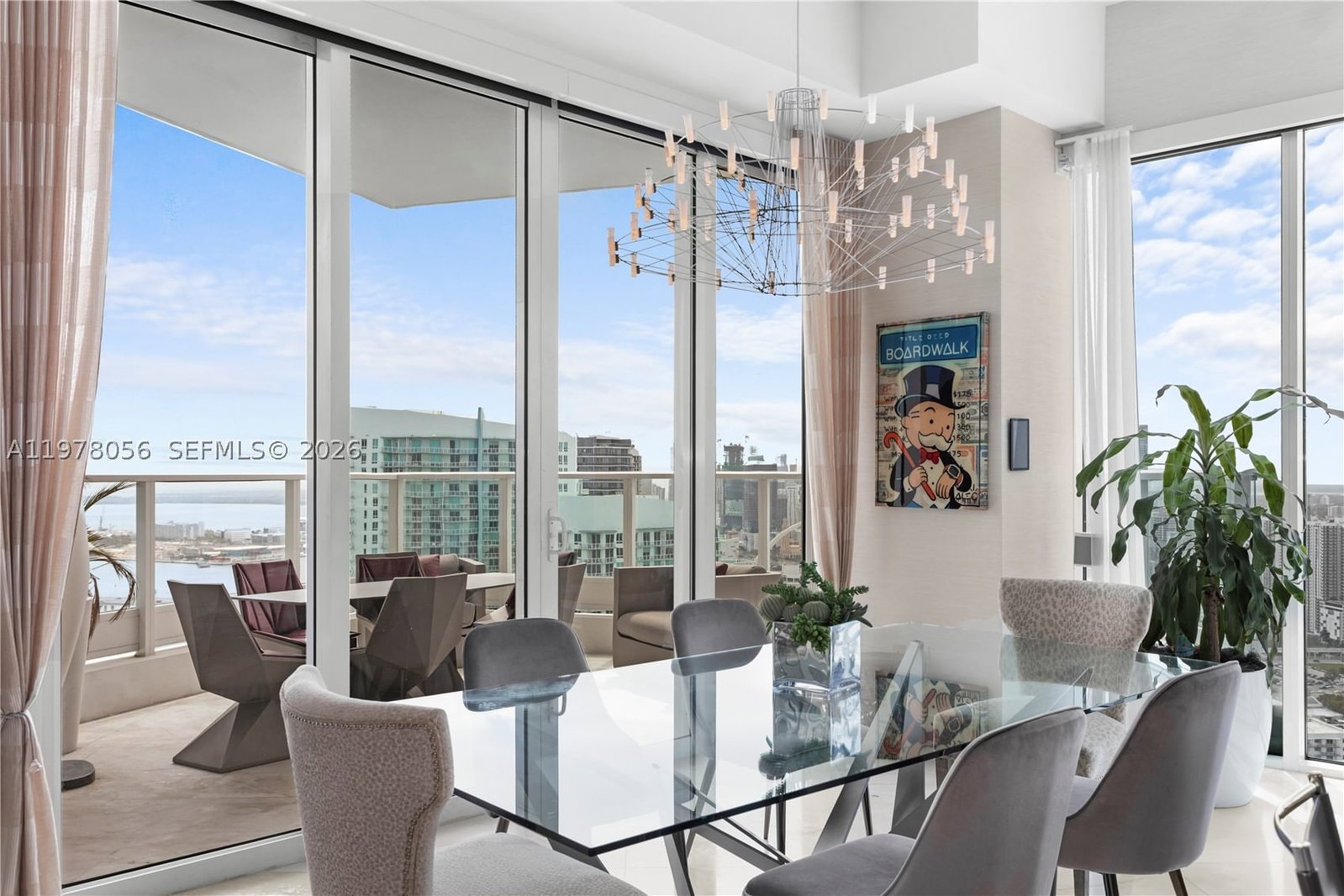 Real estate property located at 2020 Bayshore Dr PH 4702, Miami-dade, Paramount Bay Condo, Miami, FL
