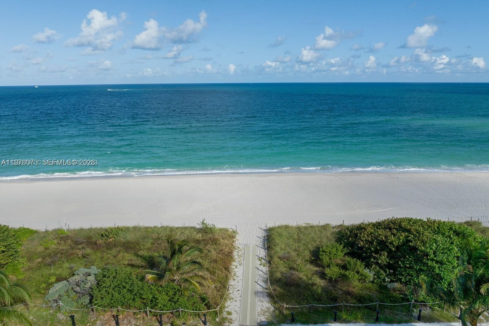 Real estate property located at 8701 Collins Ave #404, Miami-dade, 8701 Collins Ave Condo, Miami Beach, FL