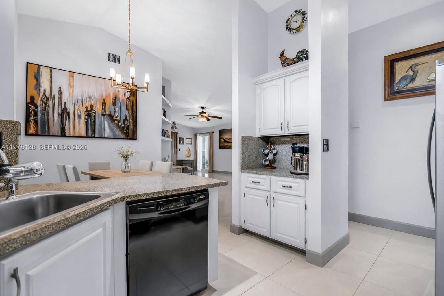 Real estate property located at 529 Lakeside Cir, Broward, New River Estates Section, Sunrise, FL