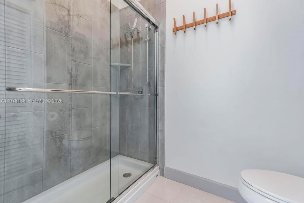 Real estate property located at 529 Lakeside Cir, Broward, New River Estates Section, Sunrise, FL