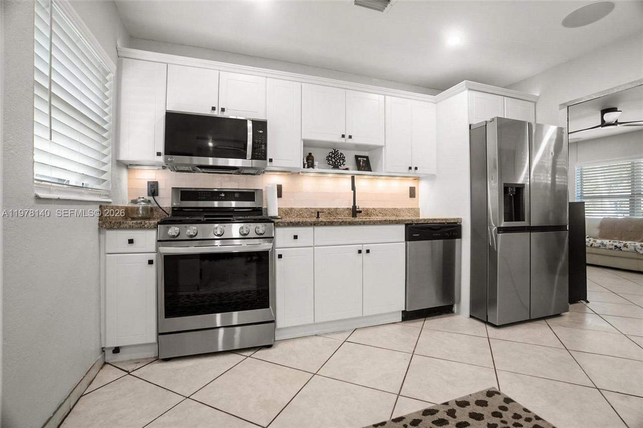 Real estate property located at 5324 3rd Ter, Broward, North Andrews Terrace Sec, Oakland Park, FL