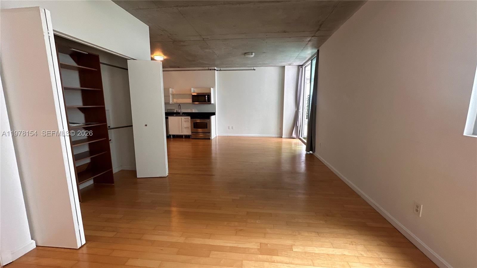 Real estate property located at 690 1st Ct #1128, Miami-dade, Neo Vertika Condo, Miami, FL