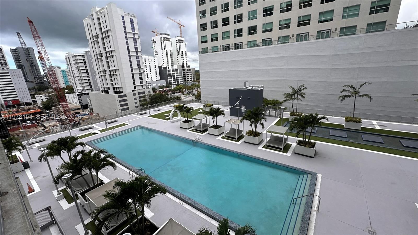 Real estate property located at 690 1st Ct #1128, Miami-dade, Neo Vertika Condo, Miami, FL