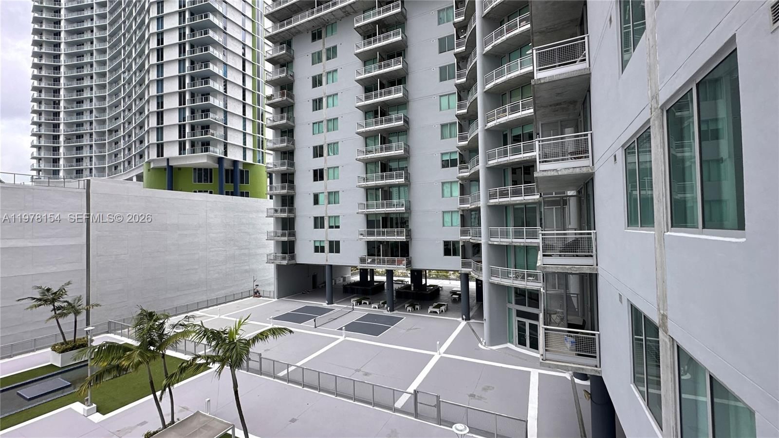 Real estate property located at 690 1st Ct #1128, Miami-dade, Neo Vertika Condo, Miami, FL